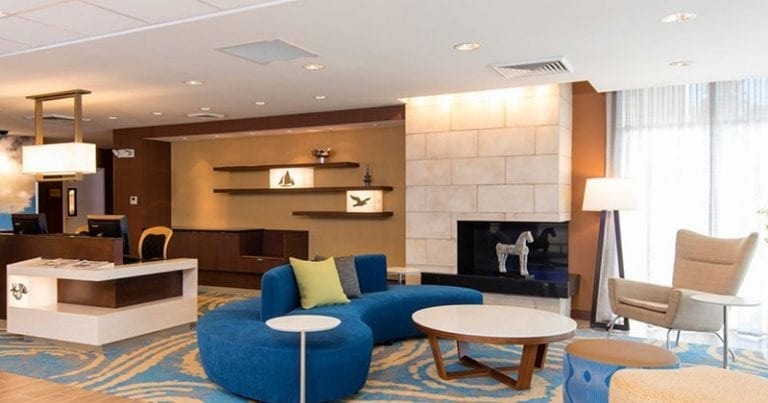 Fairfield Inn & Suites